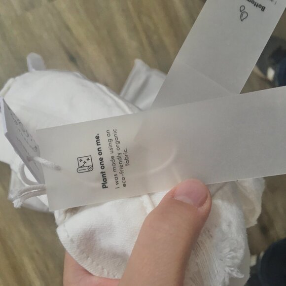 DAZE Denim NWT Distressed white jeans size 28 - Picture 10 of 13